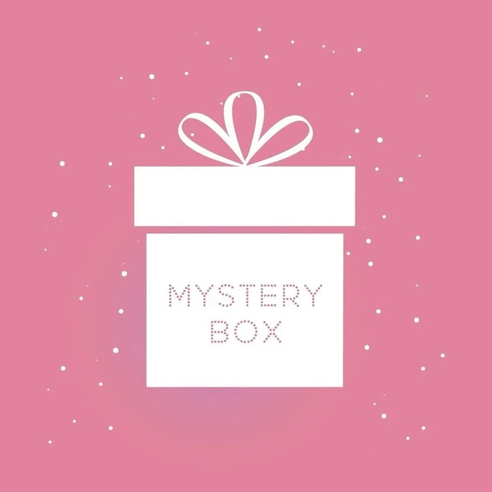 L'Oréal Lipstick Mystery Box – 5 Full-Size Lipsticks‎